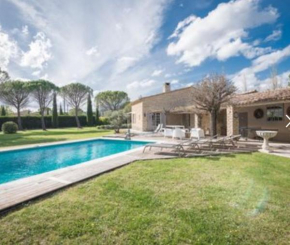 villa avec piscine à Gordes, en Provence